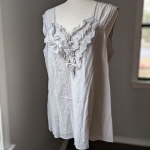 Banana Republic XL Cream Beige Ruffle Blouse Sleeveless 100% Cotton Romantic Top